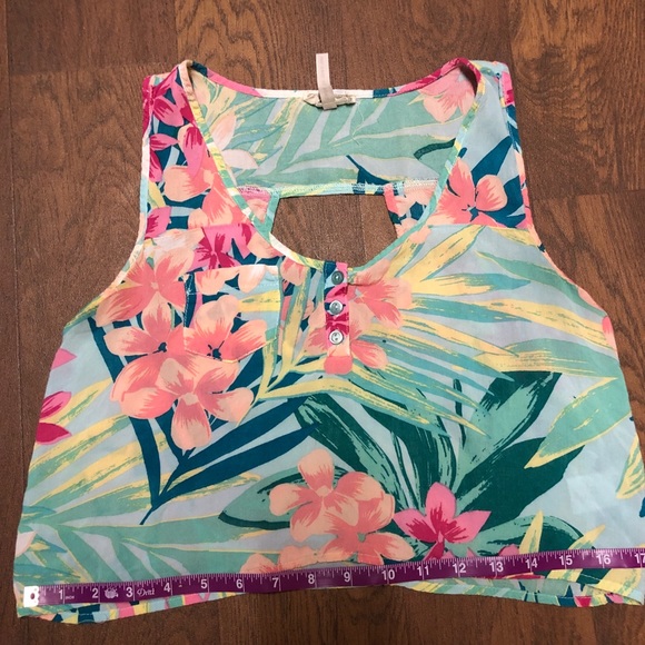 Flowered Cropped | Crop top | Size Medium | M - Picture 5 of 7